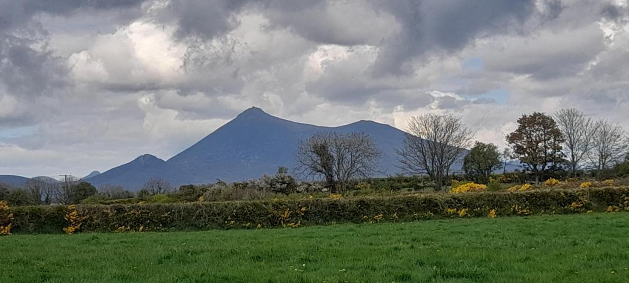 Ballykeel Farm, Mourne Mountains Ballymartin Buitenkant foto